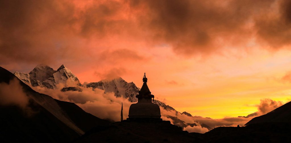 Dingboche-to-Kathmandu-Helicopter-Flight.