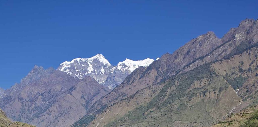 Manaslu Circuit Trek 14 Days