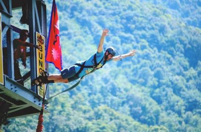 BUNGEE JUMPING